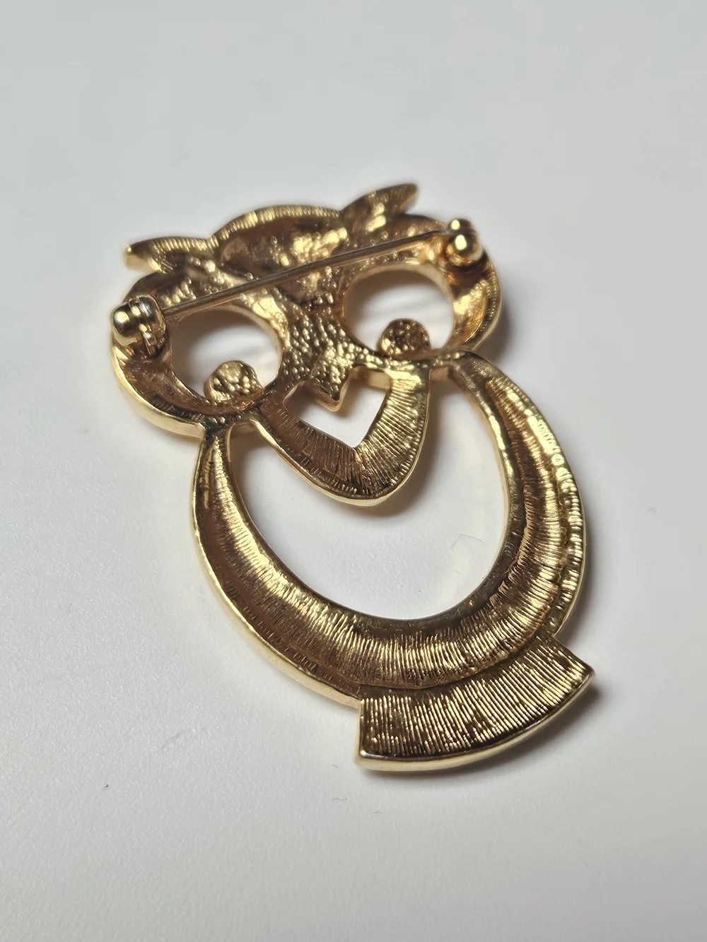 Avon Gold-Tone Owl Brooch Pin